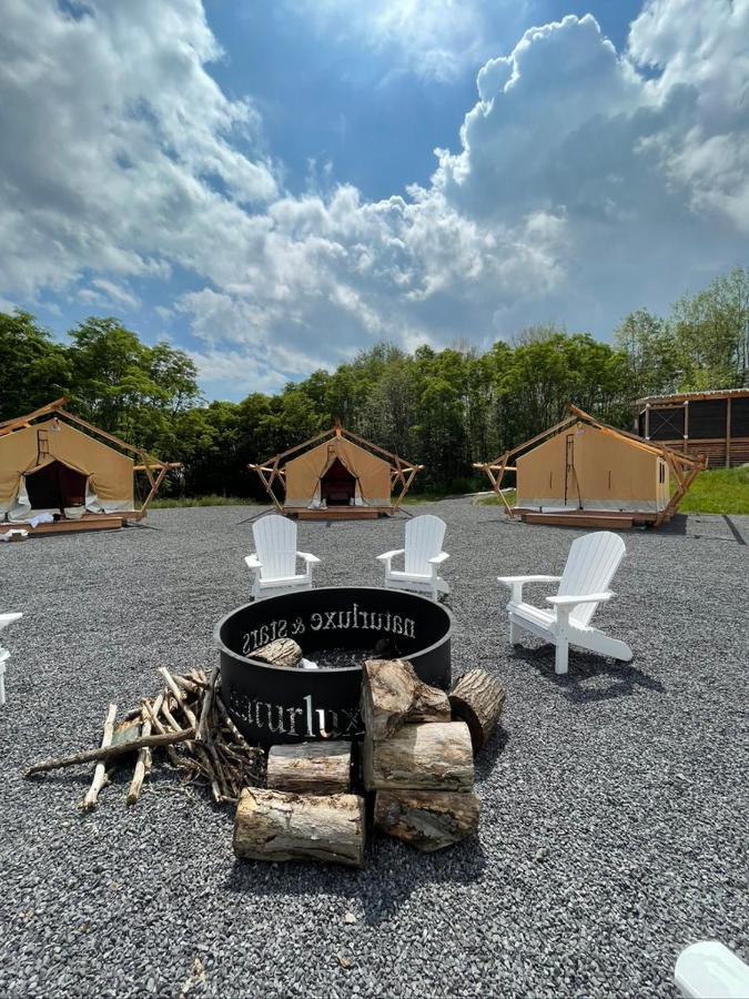 Naturluxe & Stars Watkins Glen Exterior photo